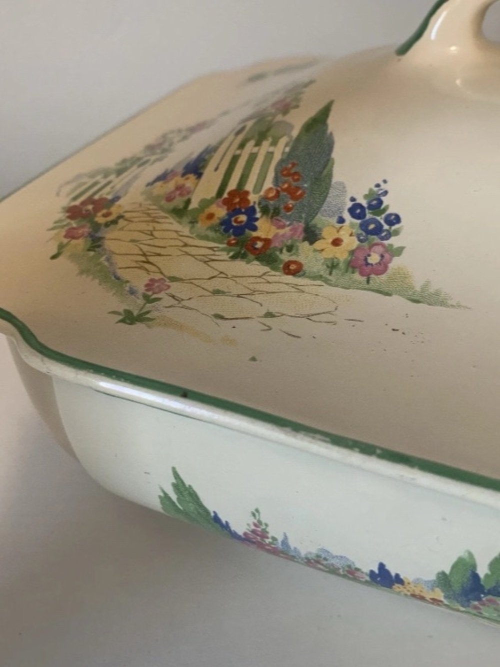 Rare Homer Laughlin English Garden Casserole Dish w/Lid C-4 Century Shape - Picture 4 of 16